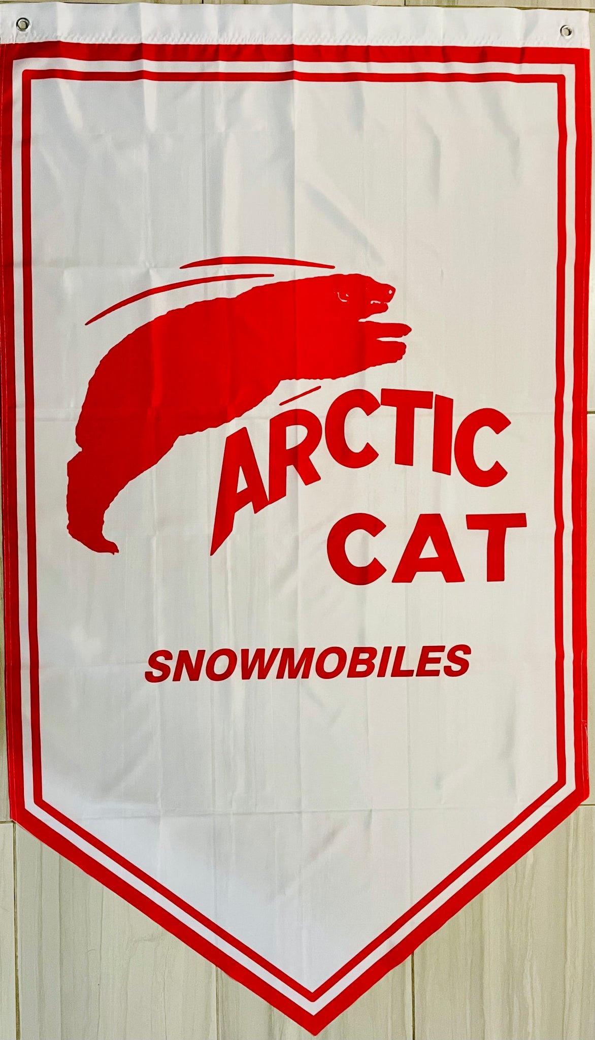 ARCTIC CAT SNOWMOBILES TRIANGLE 3x5ft FLAG BANNER MAN CAVE GARAGE