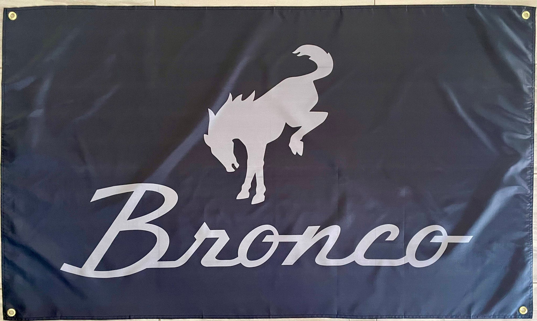 FORD BRONCO 3X5FT FLAG BANNER MAN CAVE GARAGE