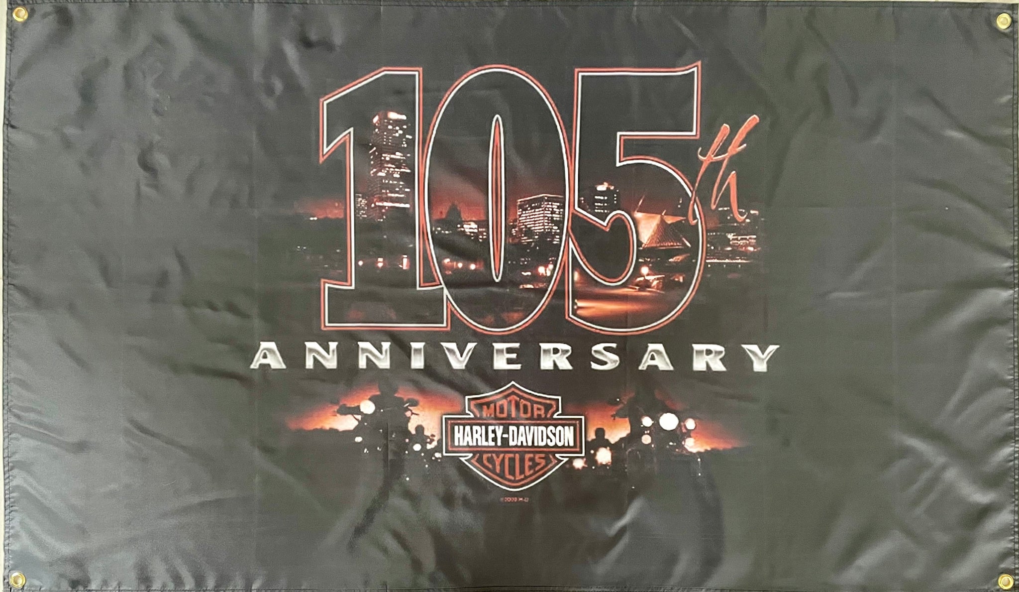 HARLEY-DAVIDSON 105TH ANNIVERSARY 3X5FT FLAG BANNER MAN CAVE GARAGE