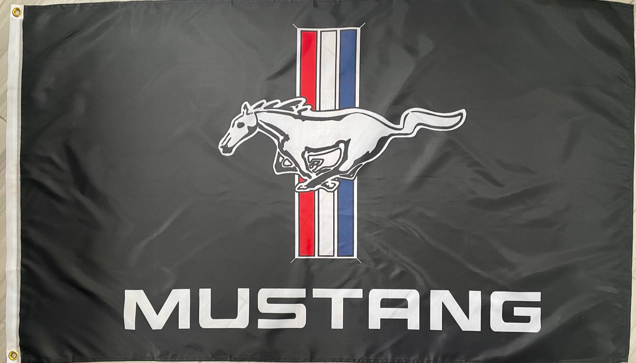 MUSTANG 3X5FT FLAG BANNER MAN CAVE GARAGE